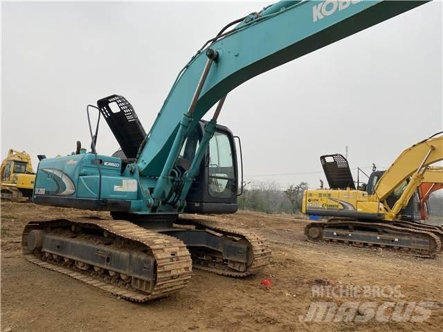 Kobelco SK200 Excavatoare pe șenile
