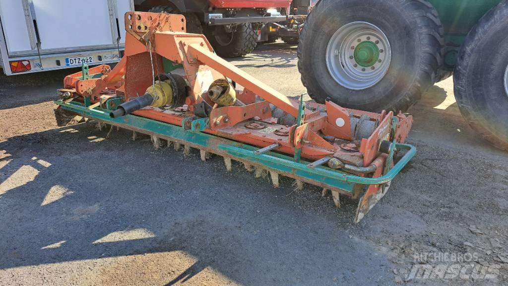 Kverneland NG 12/300 Grapa si pluguri rotative