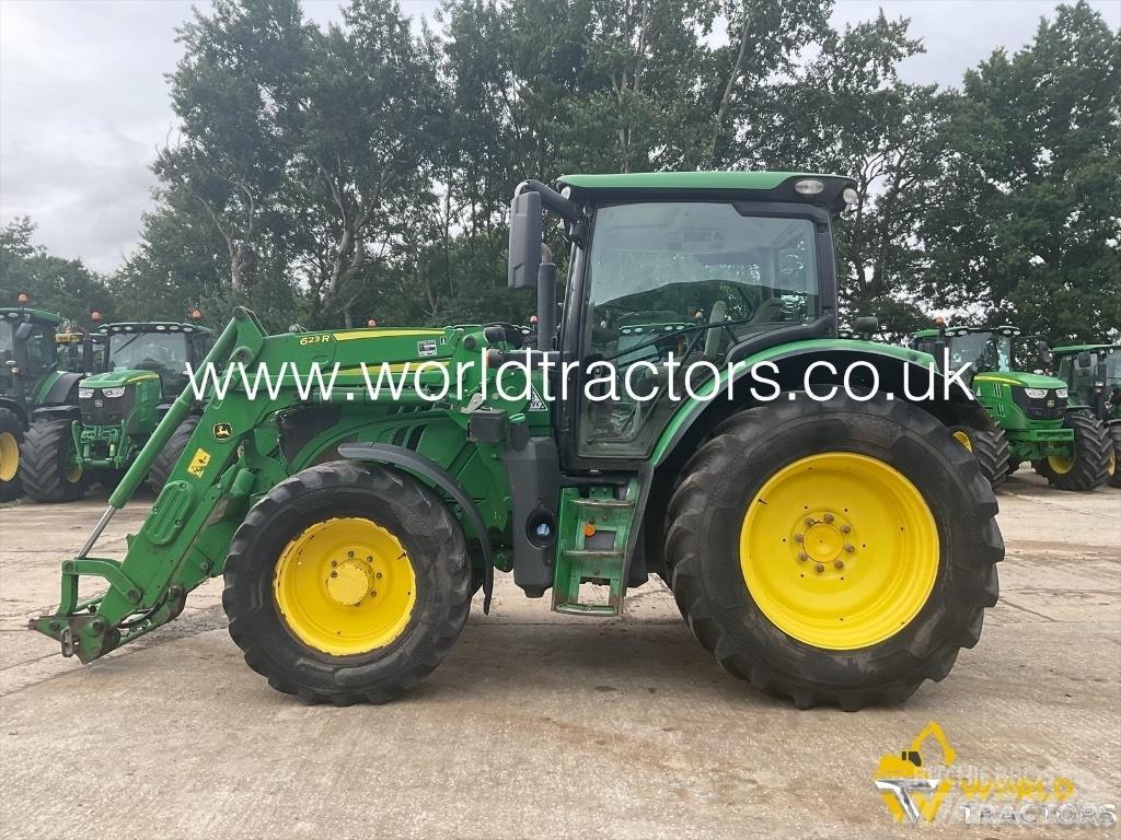 John Deere 6130 R Tractoare