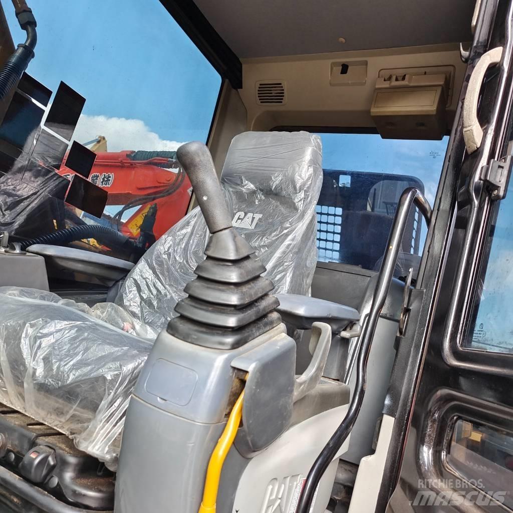 CAT 320 D Excavatoare pe șenile

