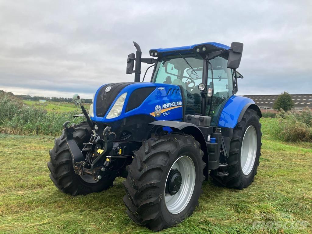 New Holland T7.225 Tractoare