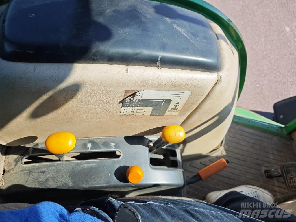 John Deere 4520 Tractoare compacte