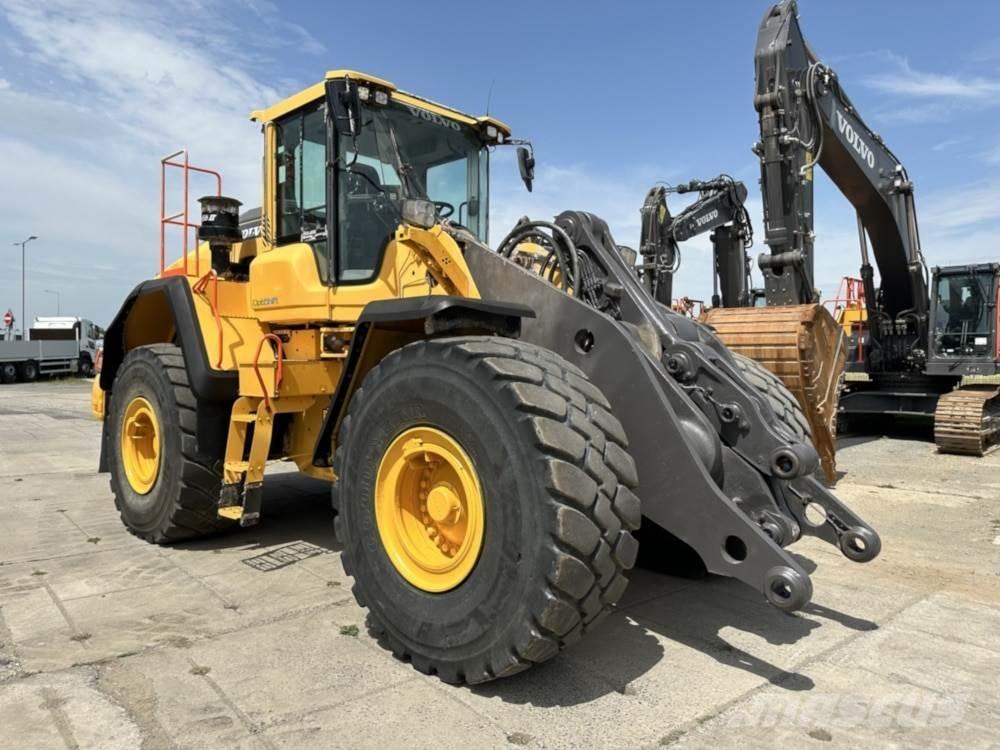 Volvo L150H Incarcator pe pneuri