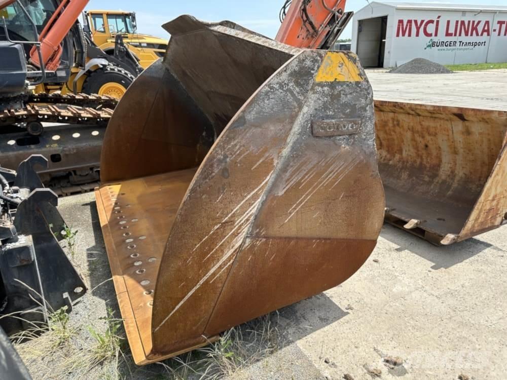 Volvo L150H Incarcator pe pneuri