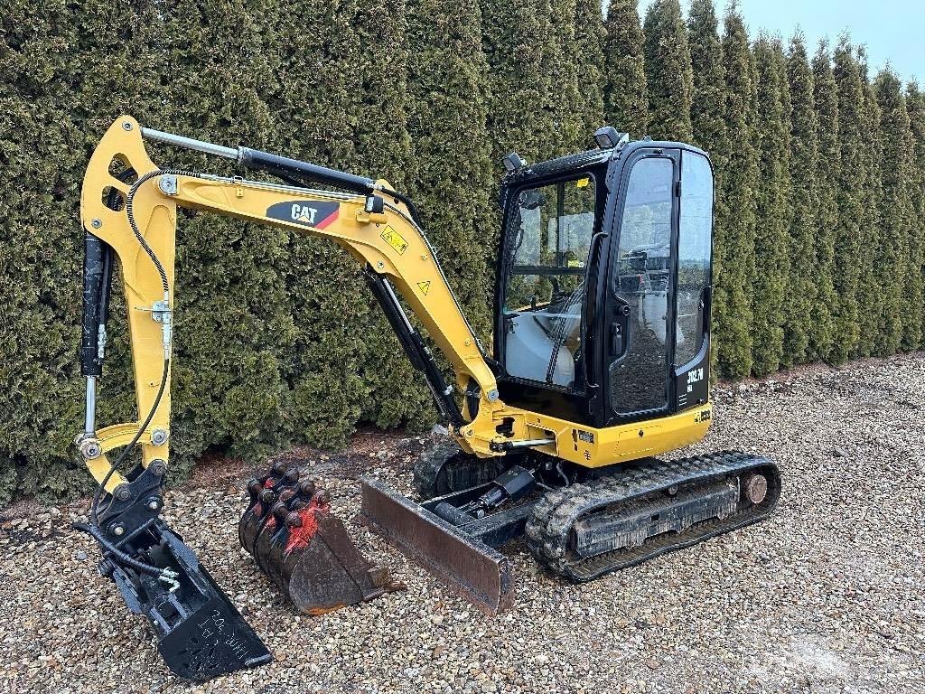CAT 302.7 D CR Mini excavatoare < 7t