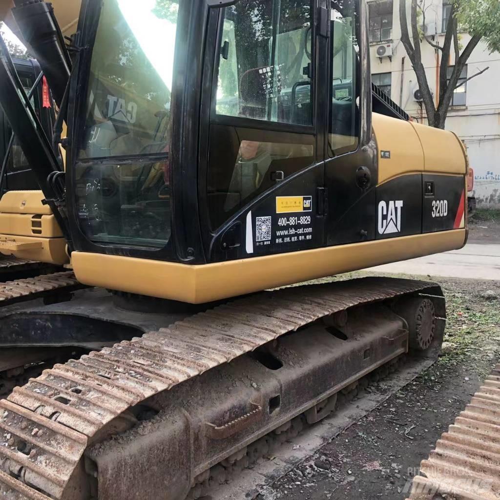 CAT 320 D Excavatoare pe șenile
