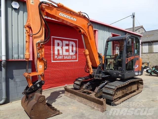 Doosan Solar 75 V Excavatoare 7t - 12t