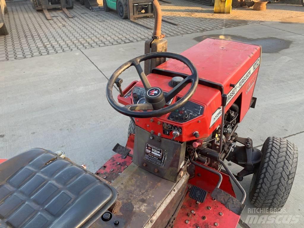 Massey Ferguson 1010 Tractoare