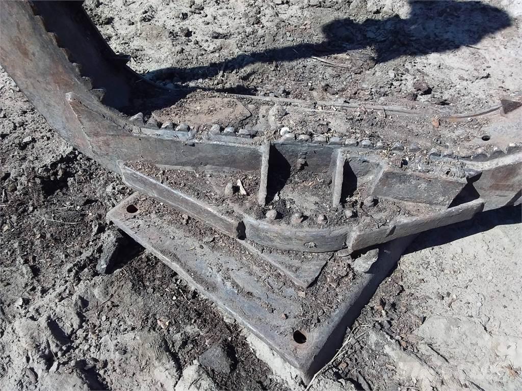 Valmet 840.3 Alte componente