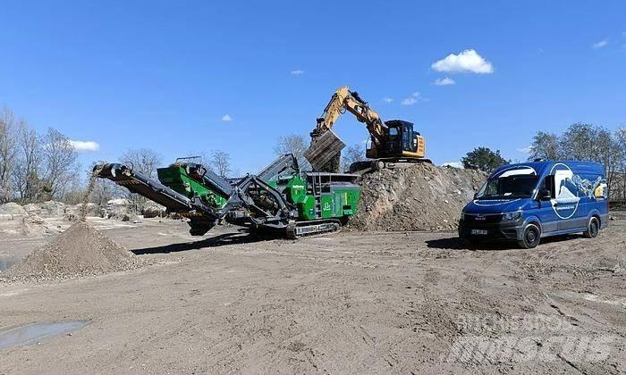 McCloskey J3C Utilaje construcții - Altele