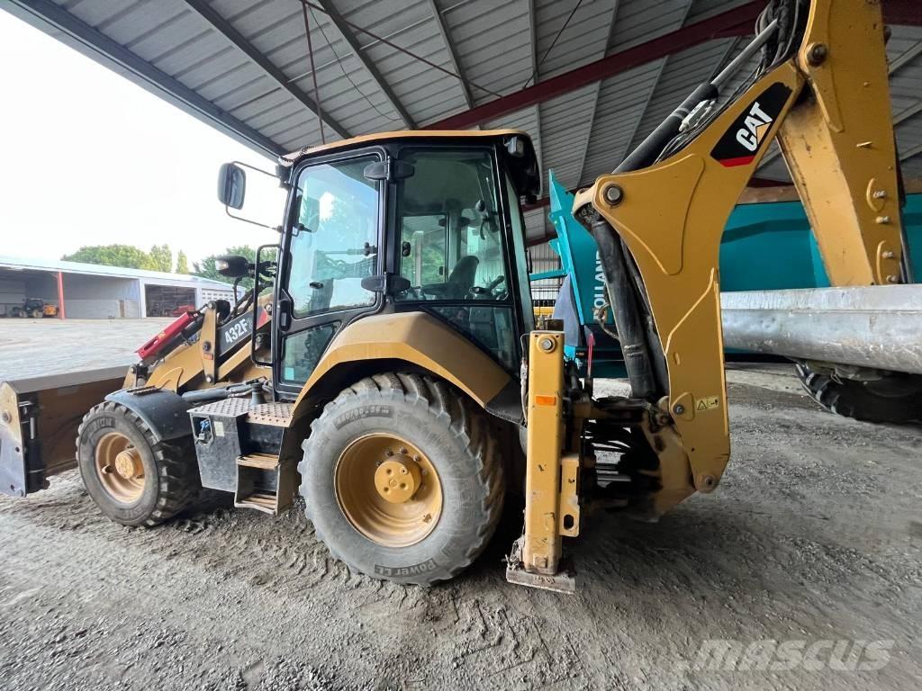 CAT 432 F 2 Buldoexcavatoare