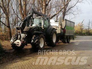 Valtra T 214 D Tractoare
