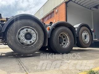 Volvo FM 460 Camion cu carlig de ridicare