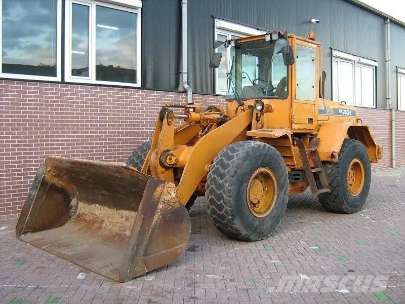 Hyundai HL740-3 Incarcator pe pneuri
