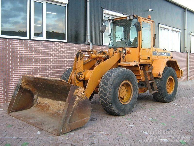 Hyundai HL740-3 Incarcator pe pneuri