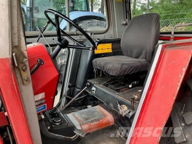 Massey Ferguson 550 Tractoare