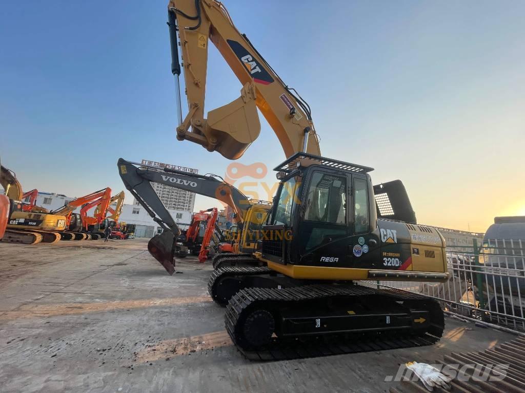 CAT 320 D Excavatoare pe șenile
