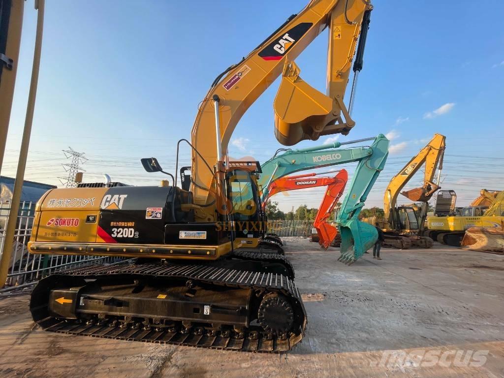 CAT 320 D Excavatoare pe șenile

