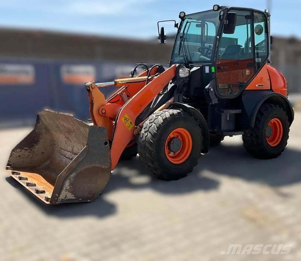 Komatsu WA 80-6 Incarcator pe pneuri