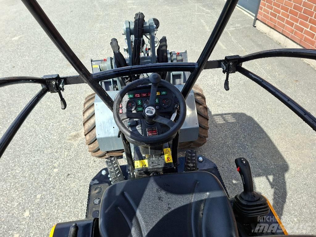 GiANT G 2300 HD Incarcatoare multifunctionale