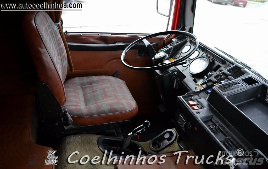 Volvo F10 Camioane platforma/prelata