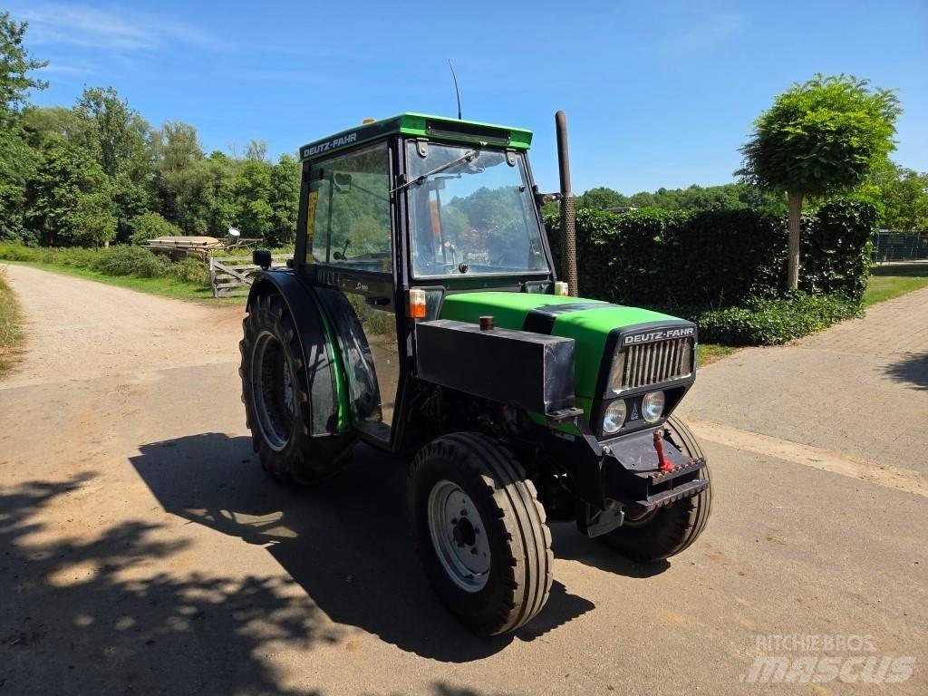 Deutz-Fahr DX 3.50 F Tractoare