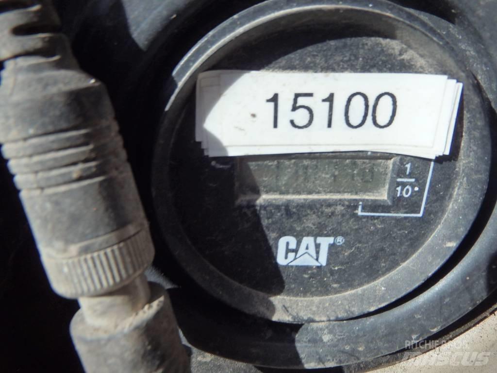 CAT M 313 C 4x4 Excavatoare cu roti