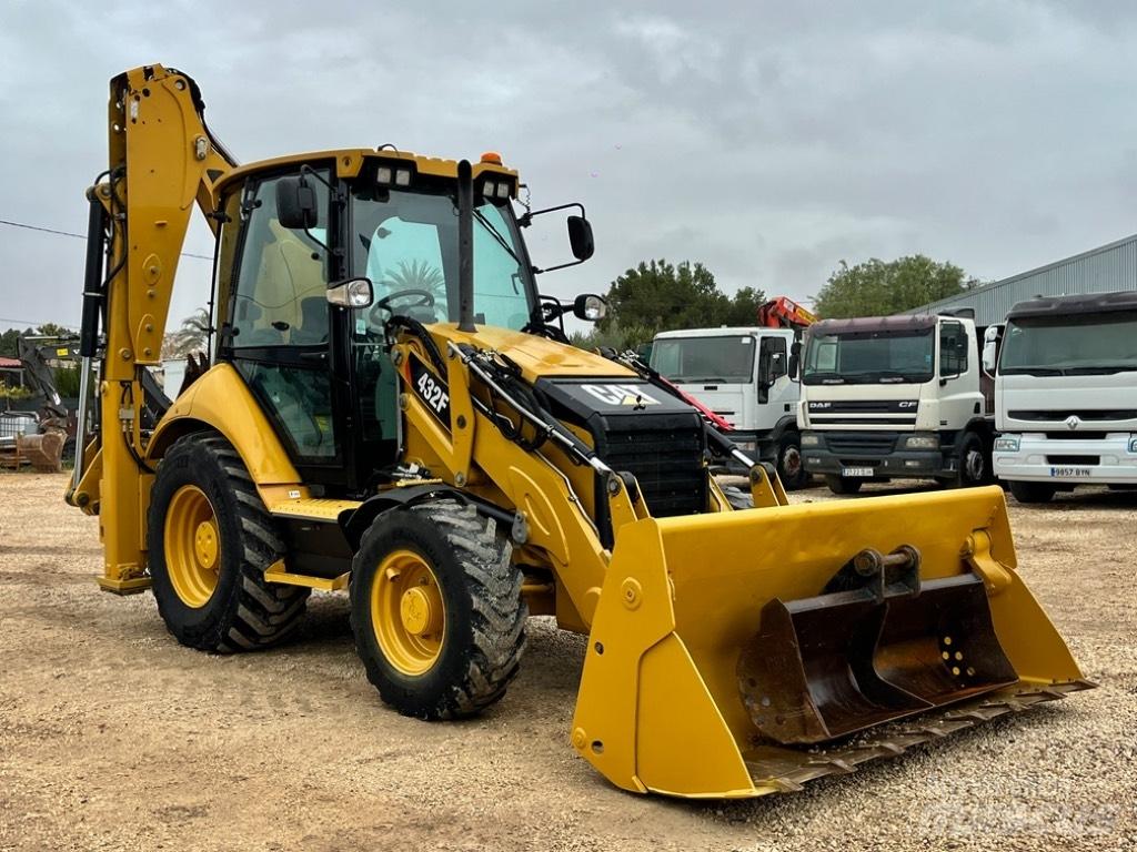 CAT 432 F Buldoexcavatoare