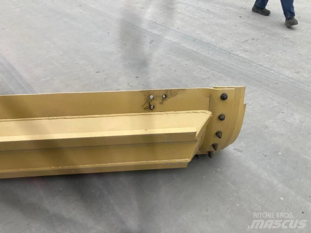 CAT 140M3 Moldboard Lame