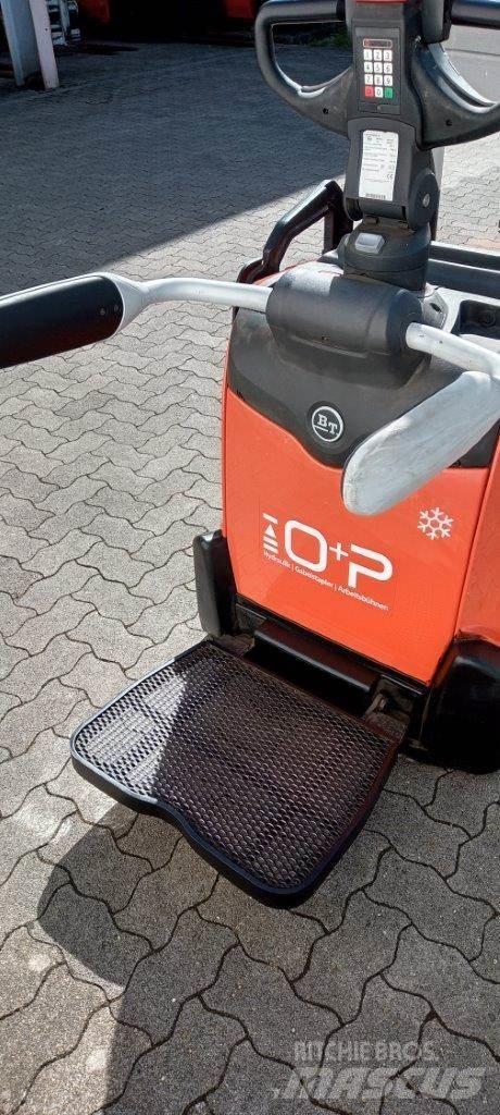 Toyota SPE140L Transpaleta manuala