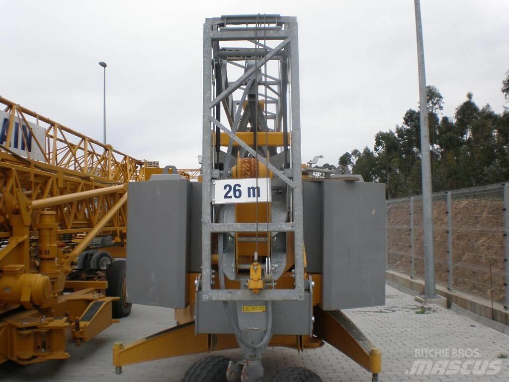 Potain IGO 21 Self erecting cranes