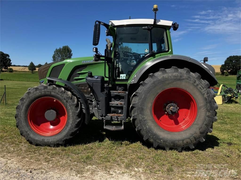 Fendt 828 Vario Tractoare