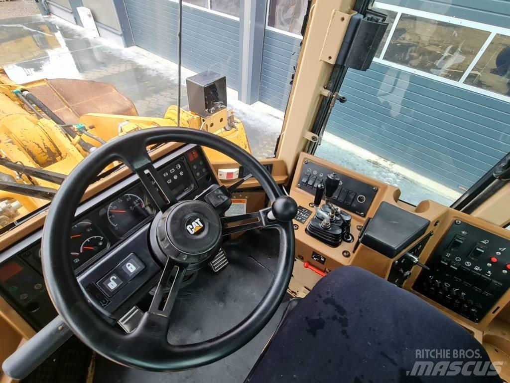CAT 950 F II Incarcator pe pneuri