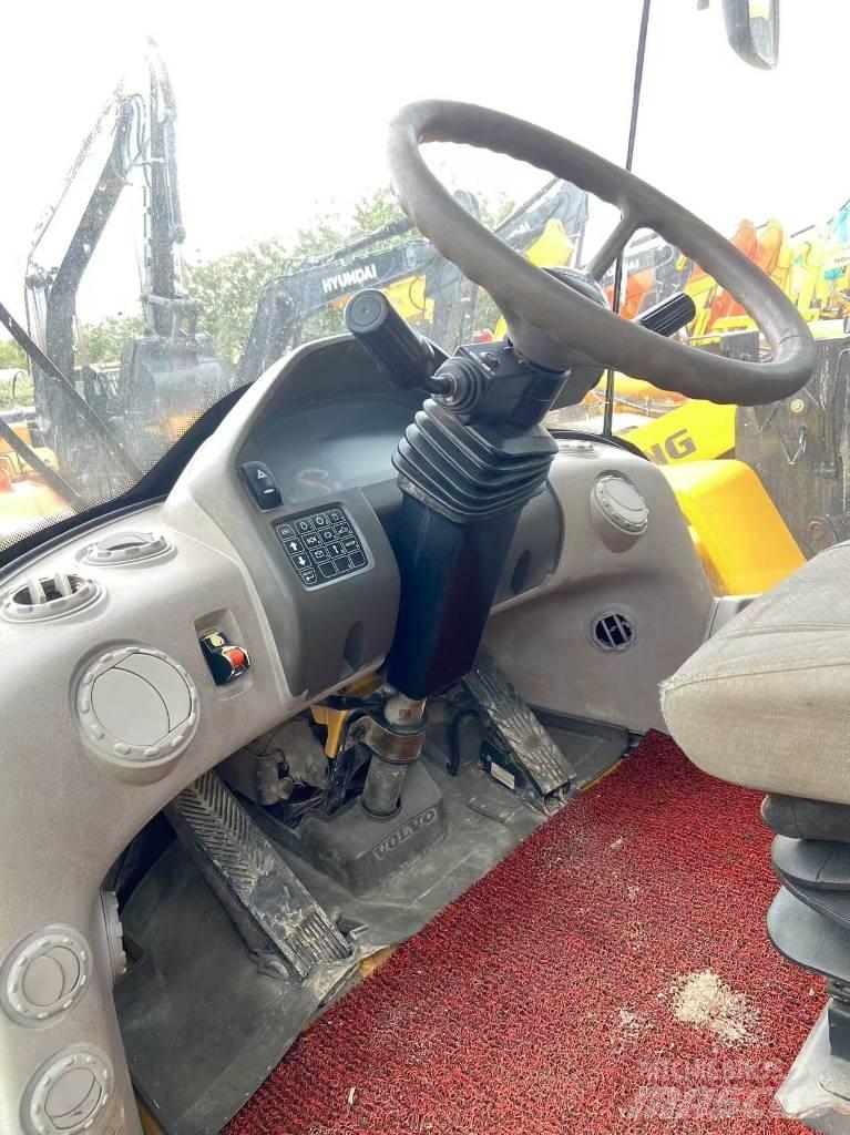 Volvo L 105 Incarcator pe pneuri