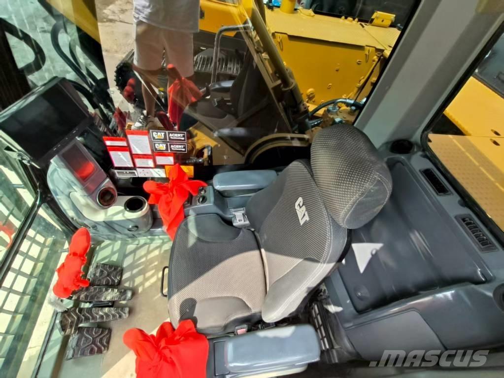 CAT 340 D L Excavatoare pe șenile
