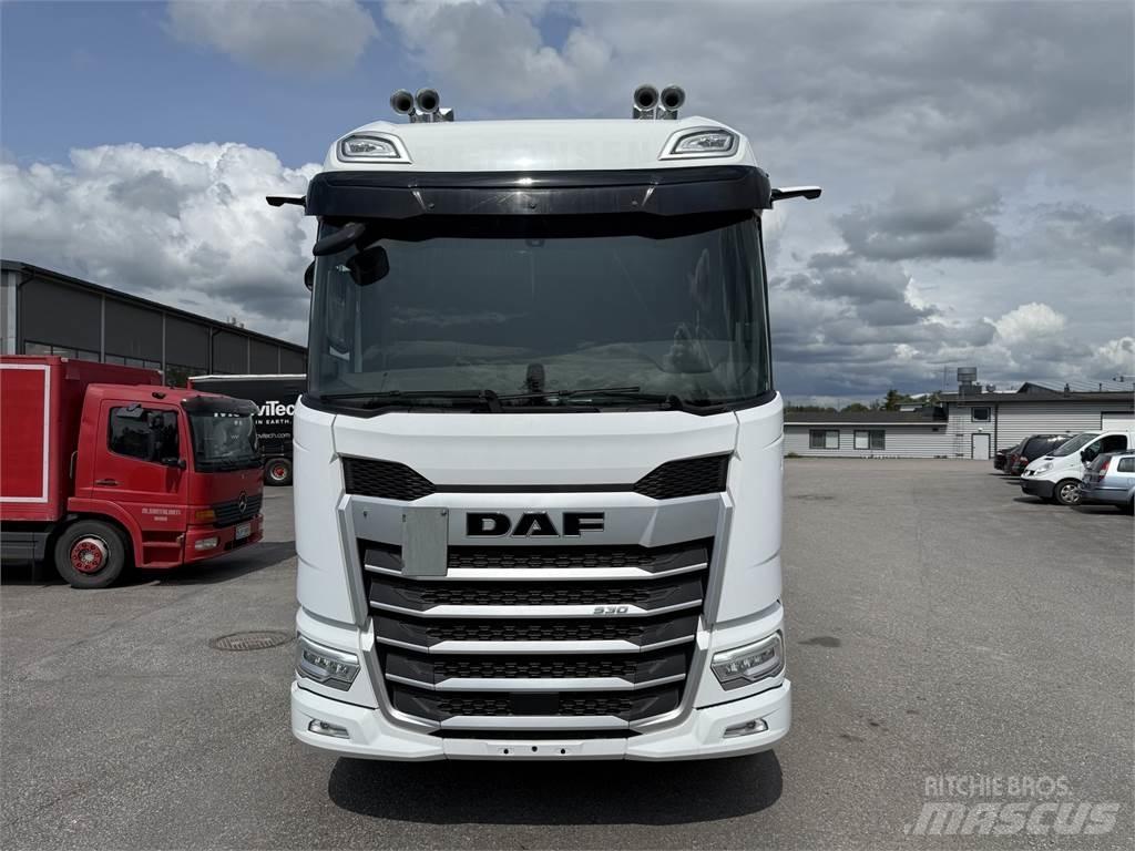 DAF XF 530 FTS 6X2 Autotractoare