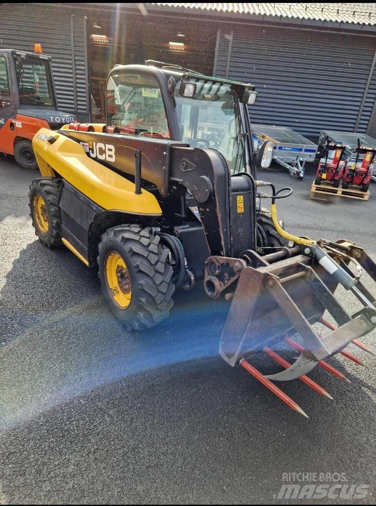 JCB 515-40 Manipulatoare agricole