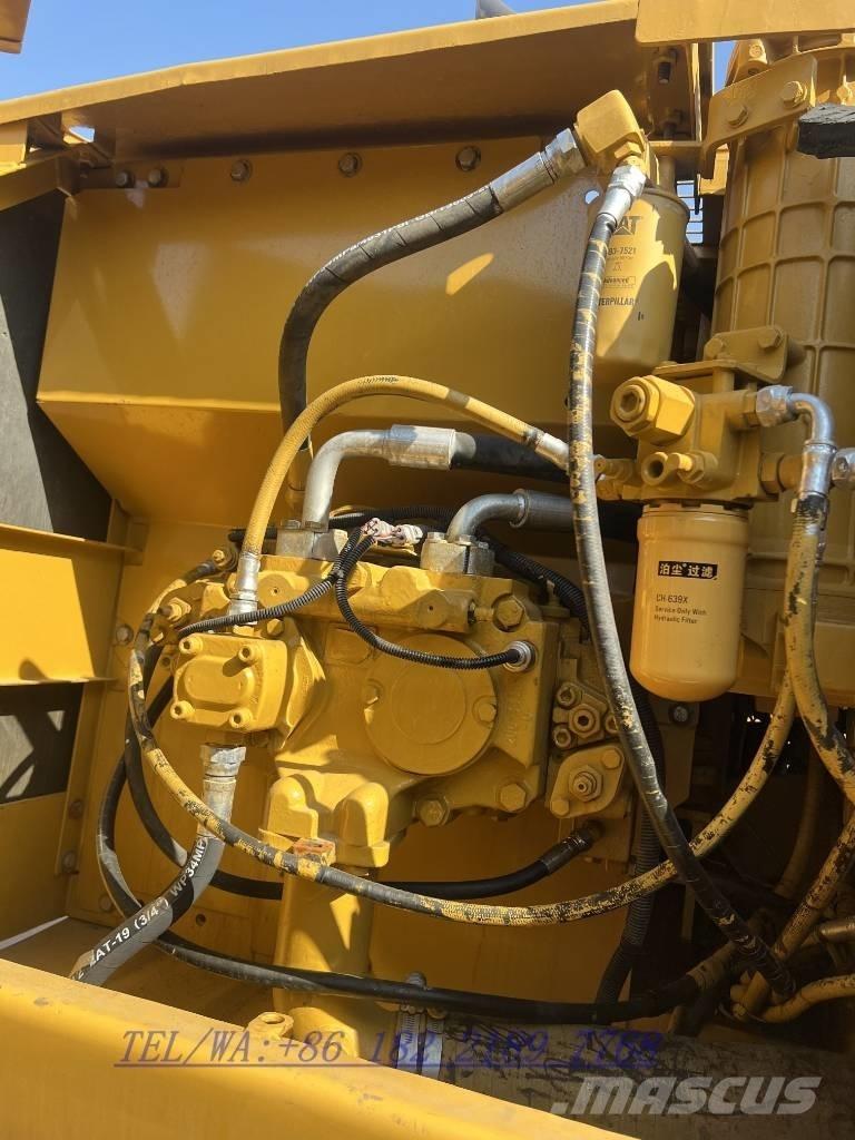 CAT 320C Excavatoare pe șenile
