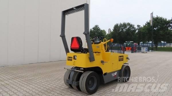 Sakai TS 160 Cilindri compactori cu roti