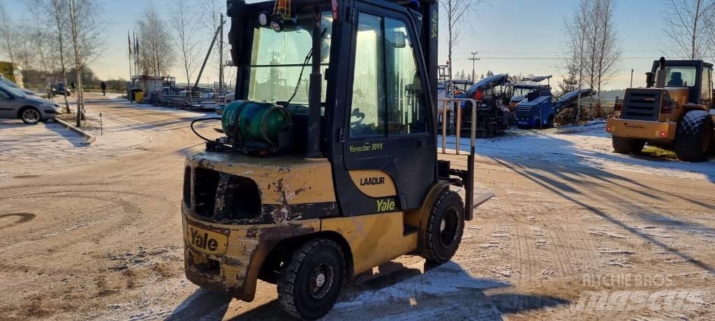 Yale GLP030VX Stivuitor GPL