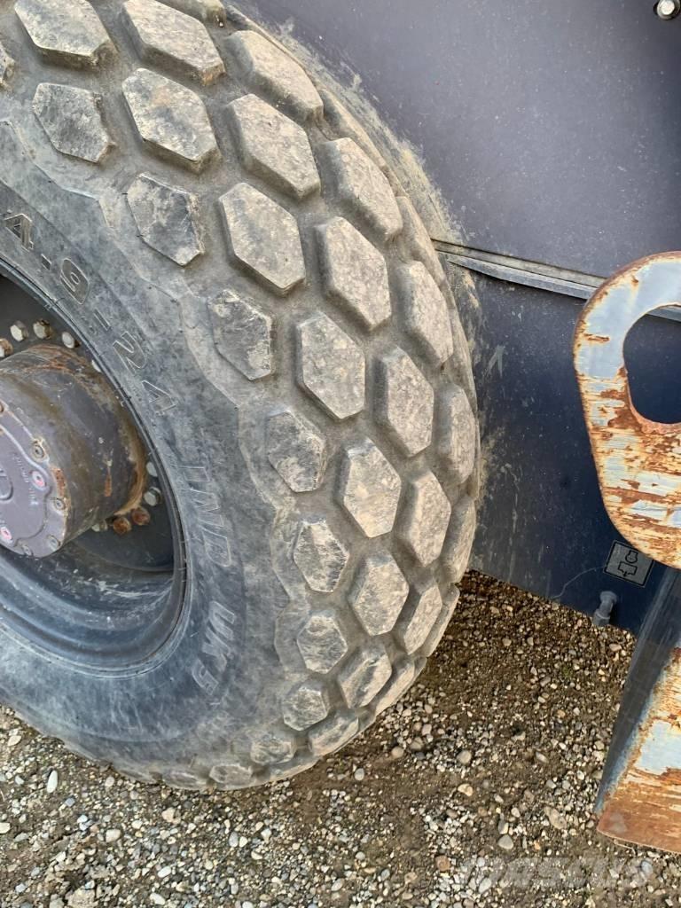 Ammann ASC 90 Vibratoare