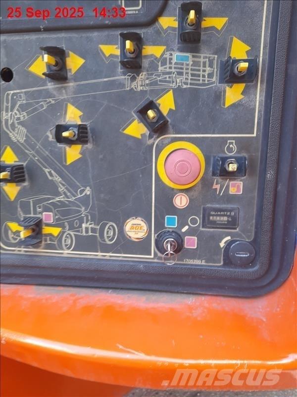 JLG 1250 AJP Nacele cu brat articulat