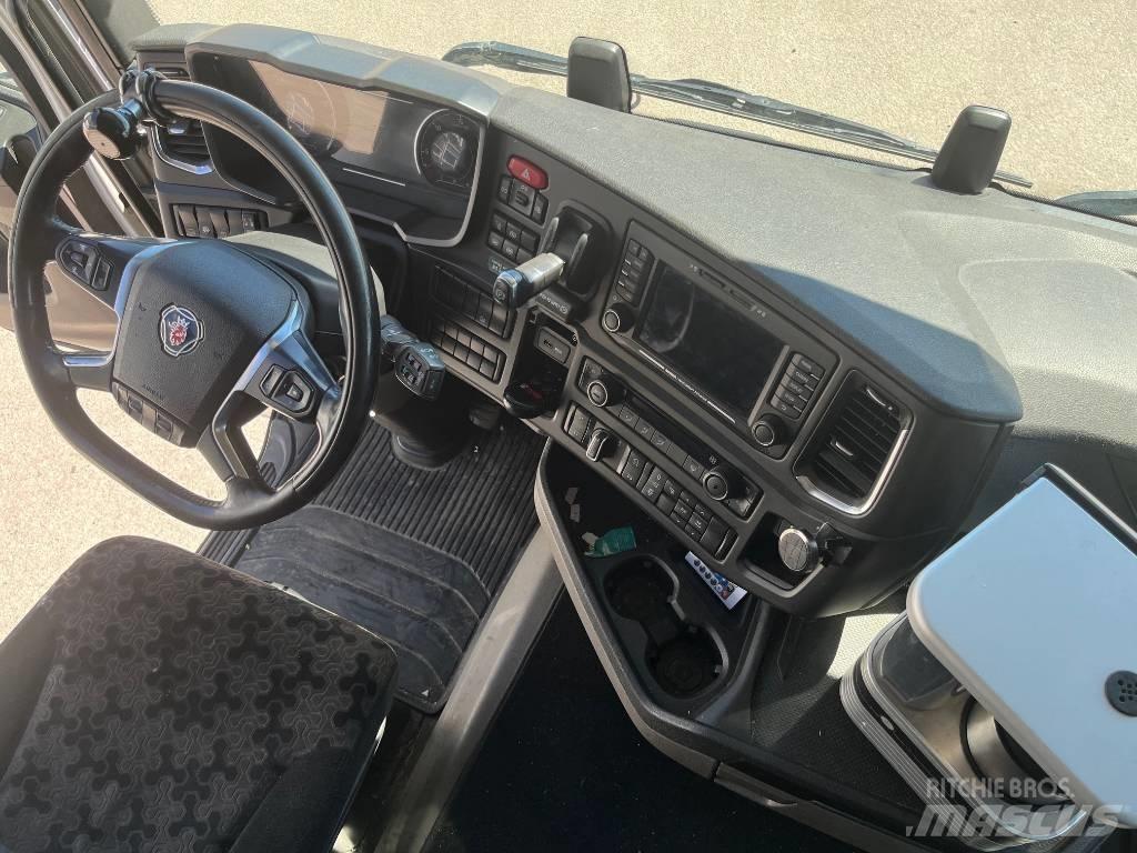 Scania R450B6X2*4NB Camion cu control de temperatura