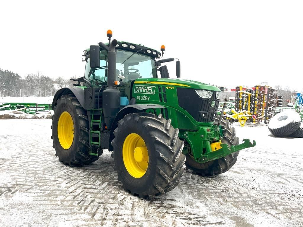 John Deere 6250 R Tractoare