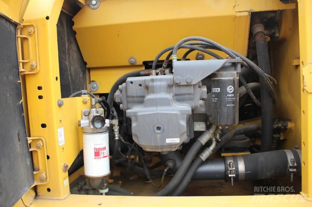 Komatsu PC 240 LC-8 Excavatoare pe șenile
