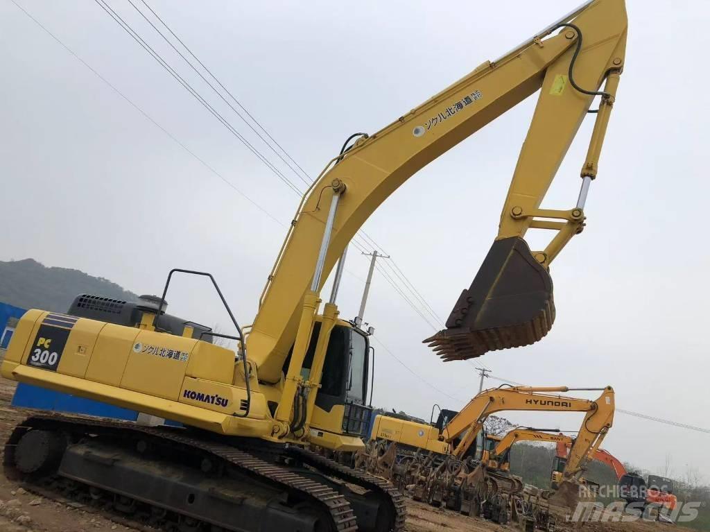 Komatsu 300-7 Excavatoare pe șenile
