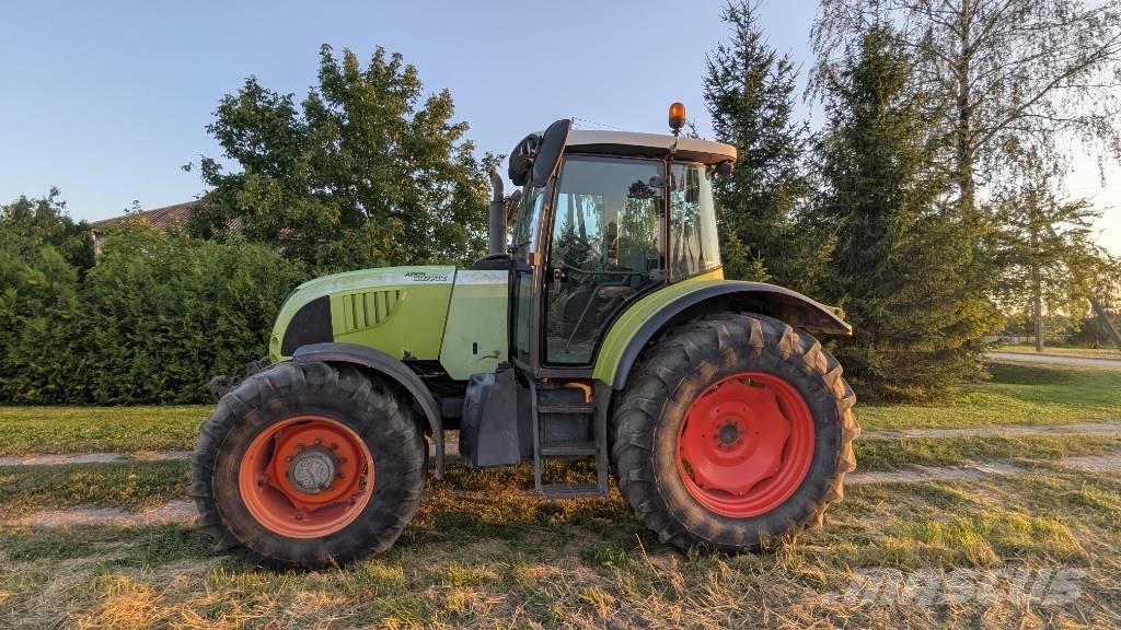 CLAAS Ares 697 ATZ Tractoare