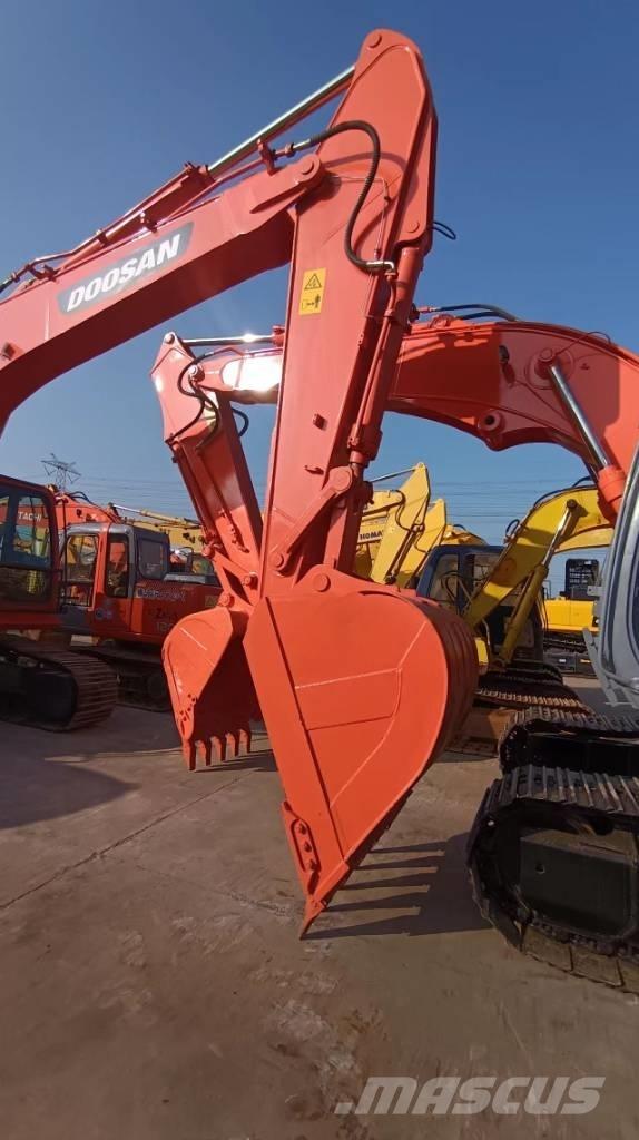 Doosan DX 300 LC Excavatoare pe șenile
