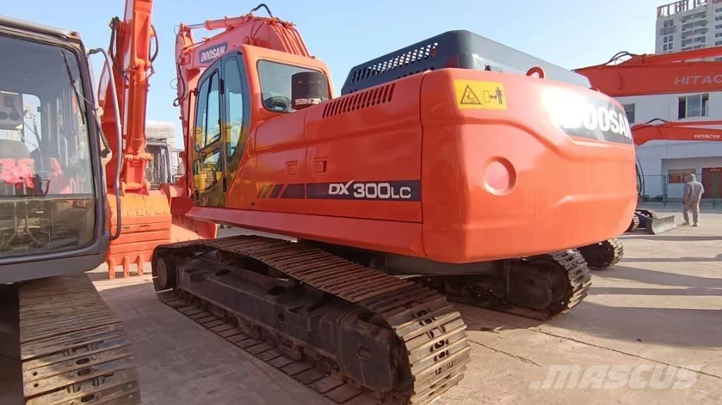 Doosan DX 300 LC Excavatoare pe șenile
