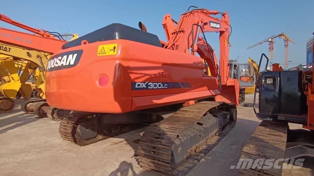 Doosan DX 300 LC Excavatoare pe șenile
